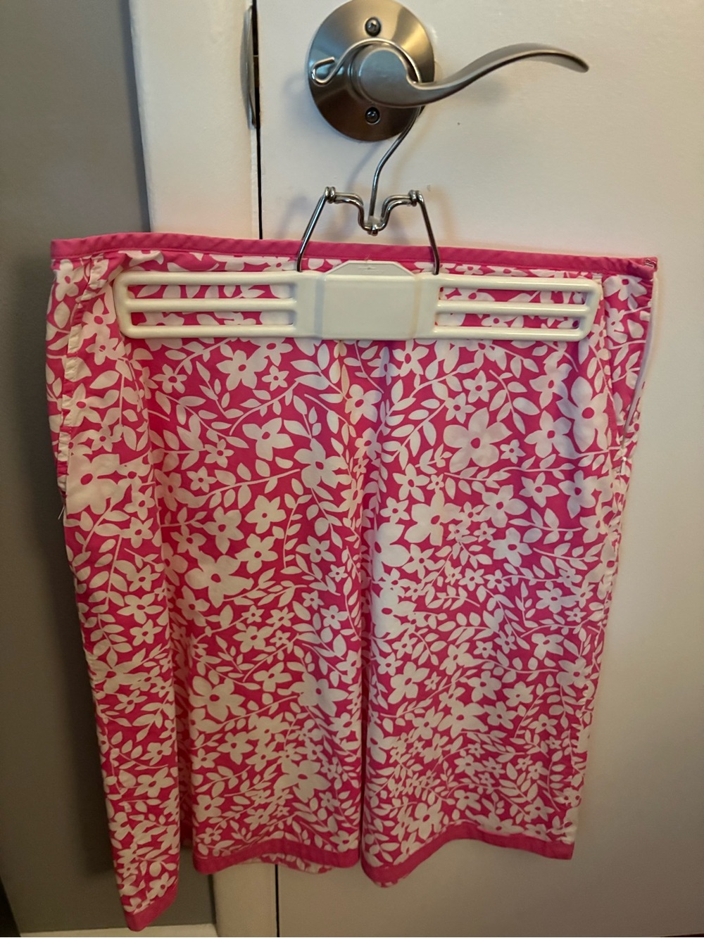 L.L. Bean Pink and White Floral Women's Skirt